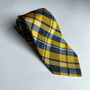 Tommy Hilfiger Plaid Tie